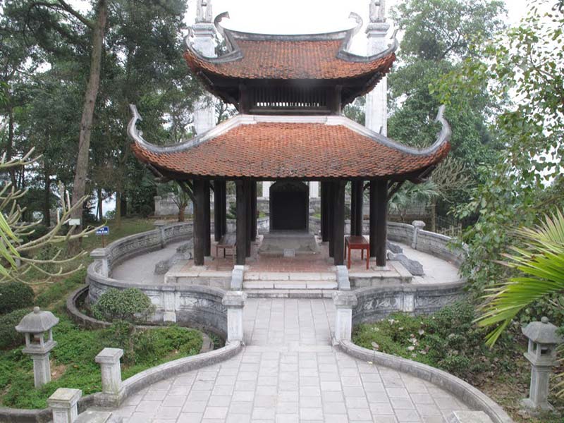 đền tổ mẫu âu cơ