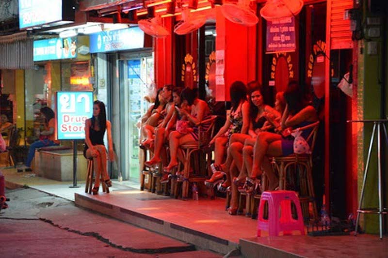 Các loại hình dịch vụ trá hình trong tuyến phố đèn đỏ Việt Trì