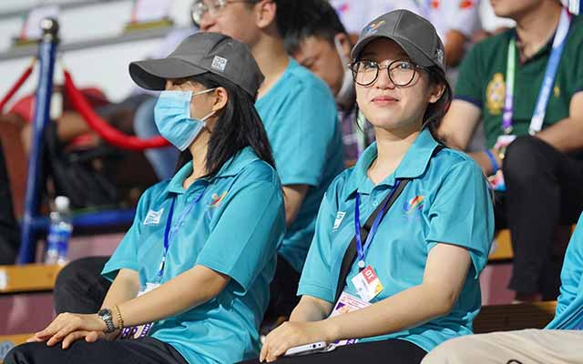 Nữ tình nguyện viên xinh đẹp tạo điểm nhấn SEA Games 31 ở Phú Thọ