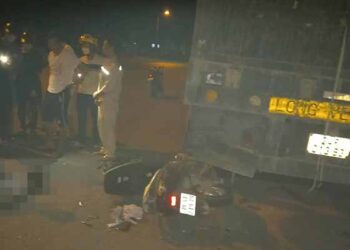 Va chạm với xe tải đỗ bên đường, 1 cán bộ PCCC ở Phú Thọ tử vong