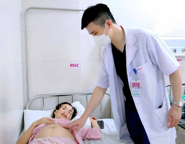 Phú Thọ: Thai phụ 28 tuần đã chuyển dạ, bác sĩ cấp cứu khâu vòng cổ tử cung giữ thai thành công