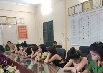 Phú Thọ: Phát hiện 8 kiều nữ 'bay lắc' cùng 9 thanh niên trong bữa tiệc sinh nhật