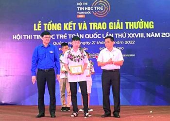 Học sinh Phú Thọ đạt giải Nhất Hội thi Tin học trẻ toàn quốc