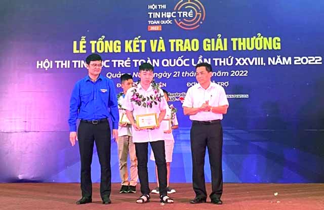 Học sinh Phú Thọ đạt giải Nhất Hội thi Tin học trẻ toàn quốc