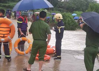 Phú Thọ: Đã tìm thấy thi thể của nhân viên y tế bị nước cuốn trôi