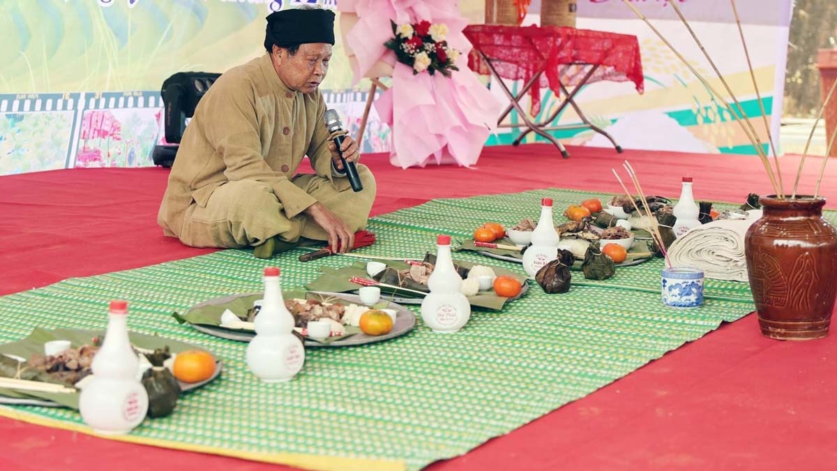 Mâm cúng cơm mới của đồng bào dân tộc Tày ở Cao Sơn, Phú Thọ